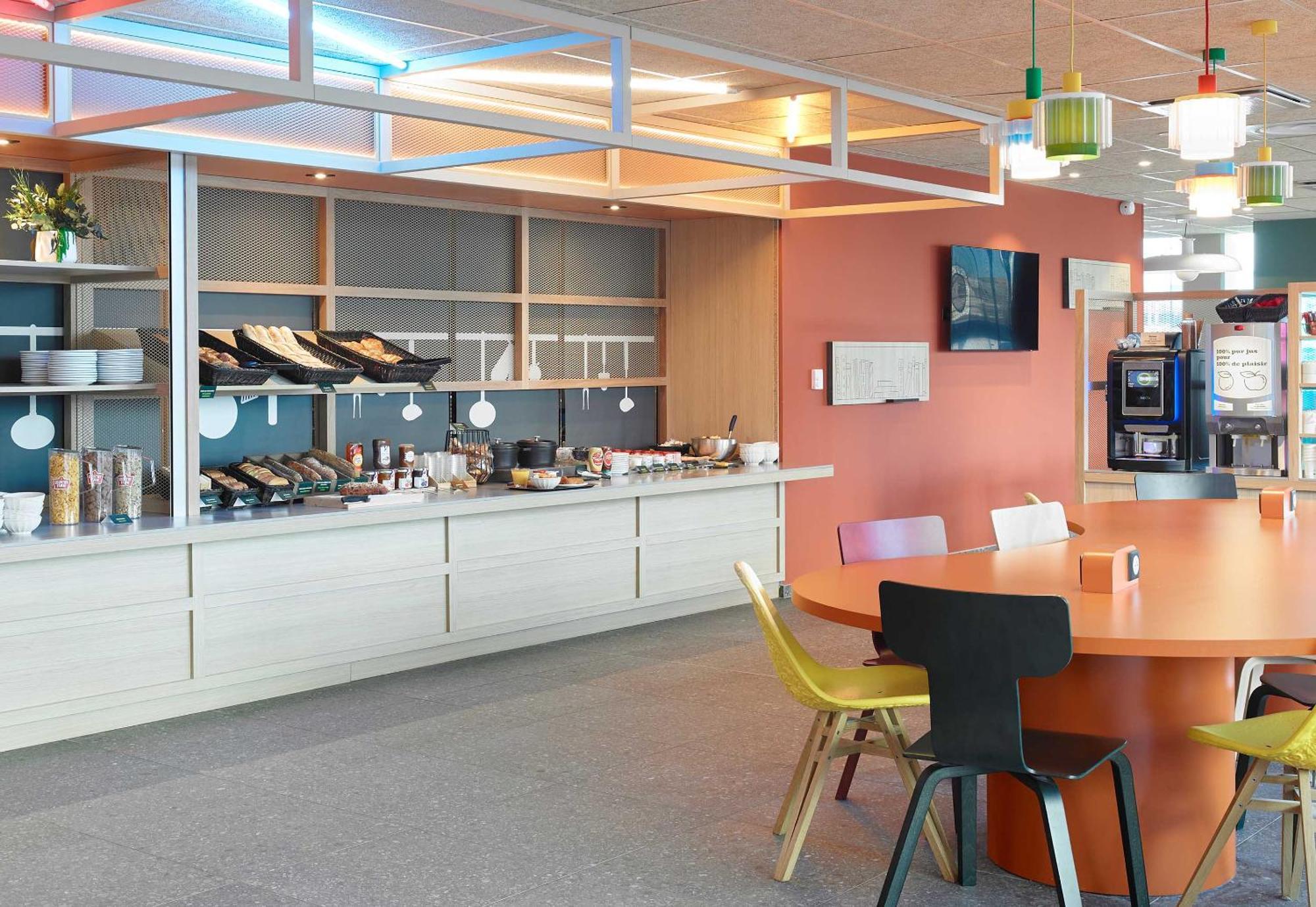 B&B Hotel Marne-La-Vallee Val D'Europe Serris Eksteriør billede